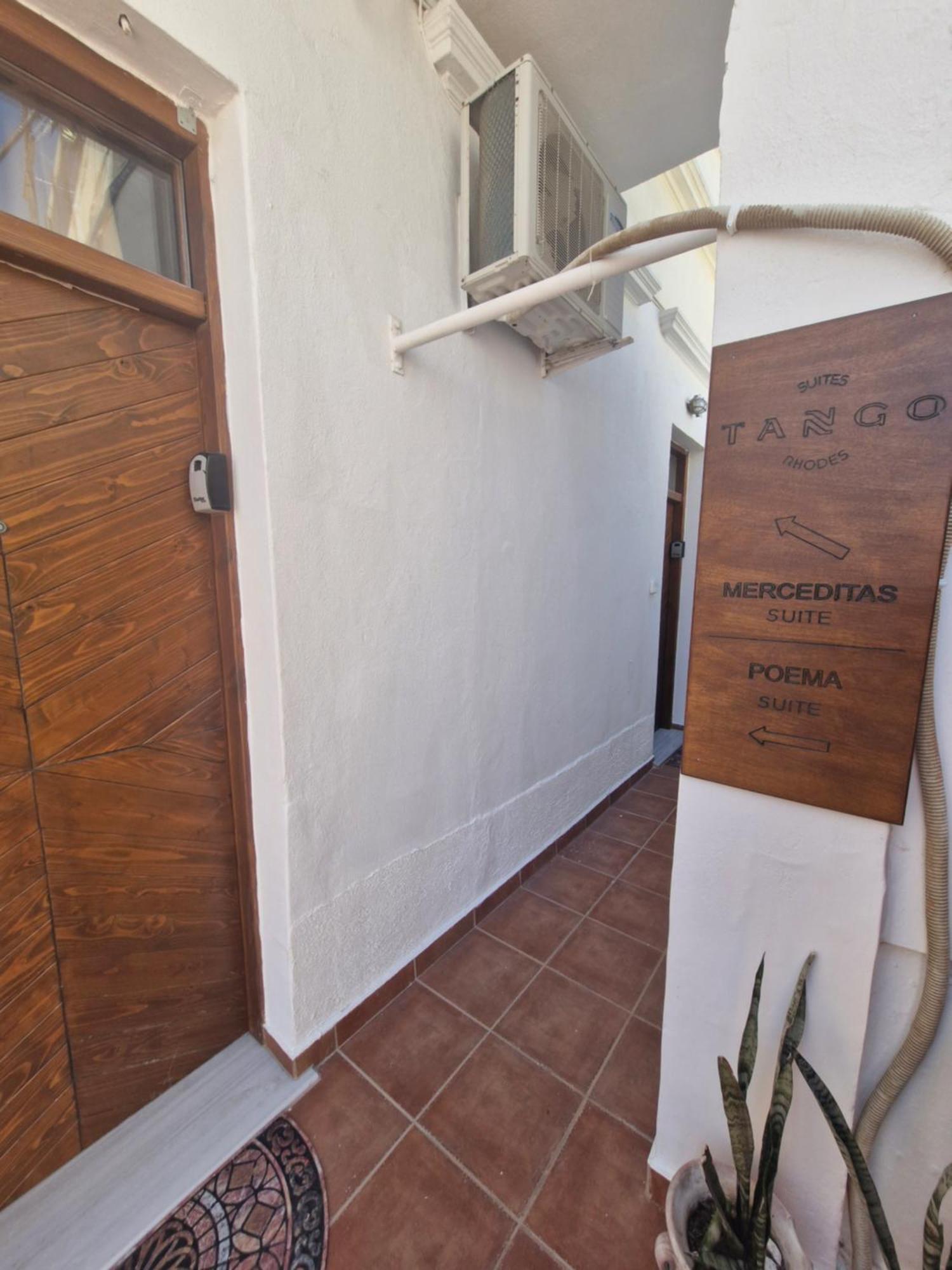 Tango Suites Rhodes City 外观 照片
