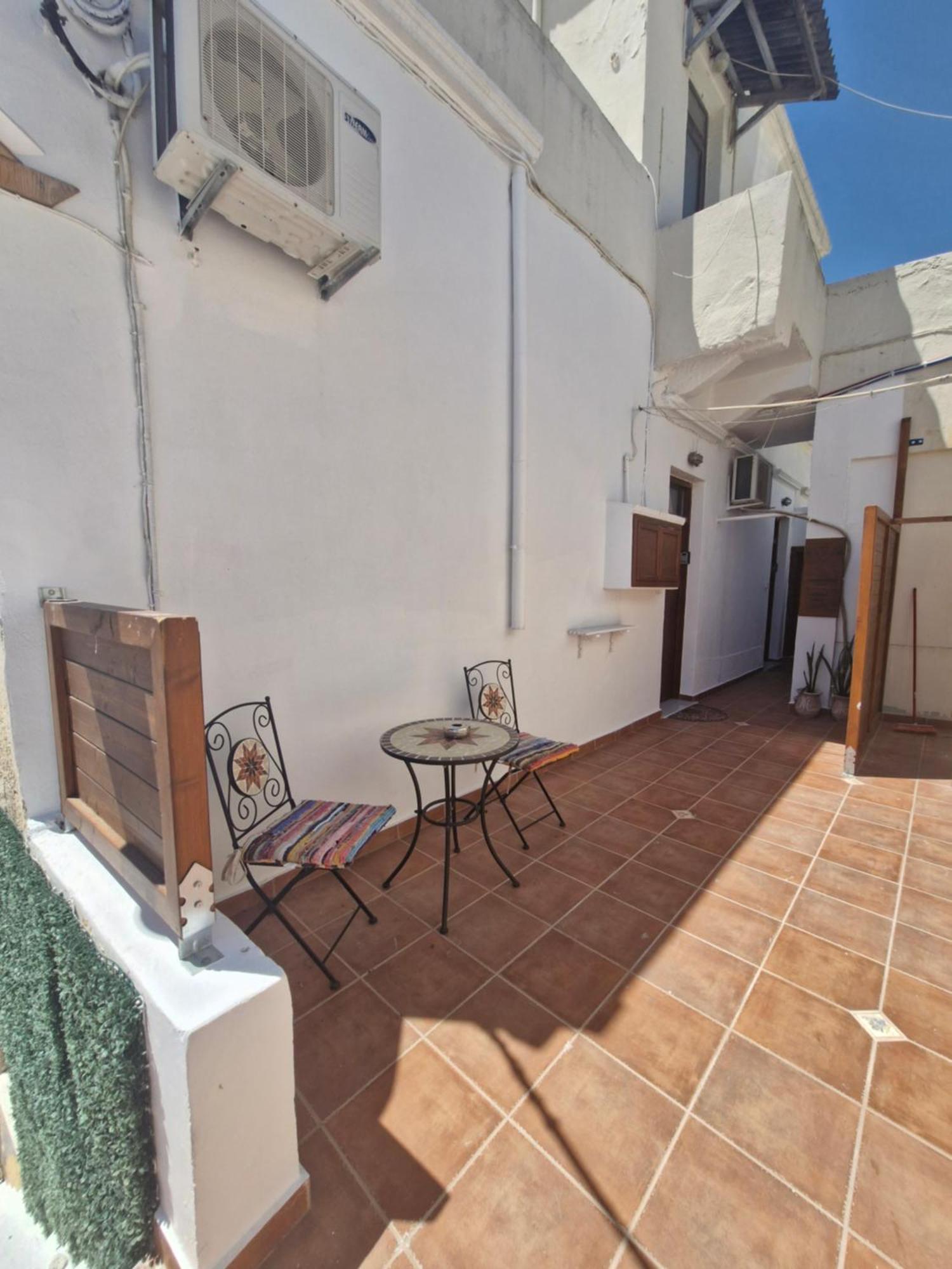 Tango Suites Rhodes City 外观 照片