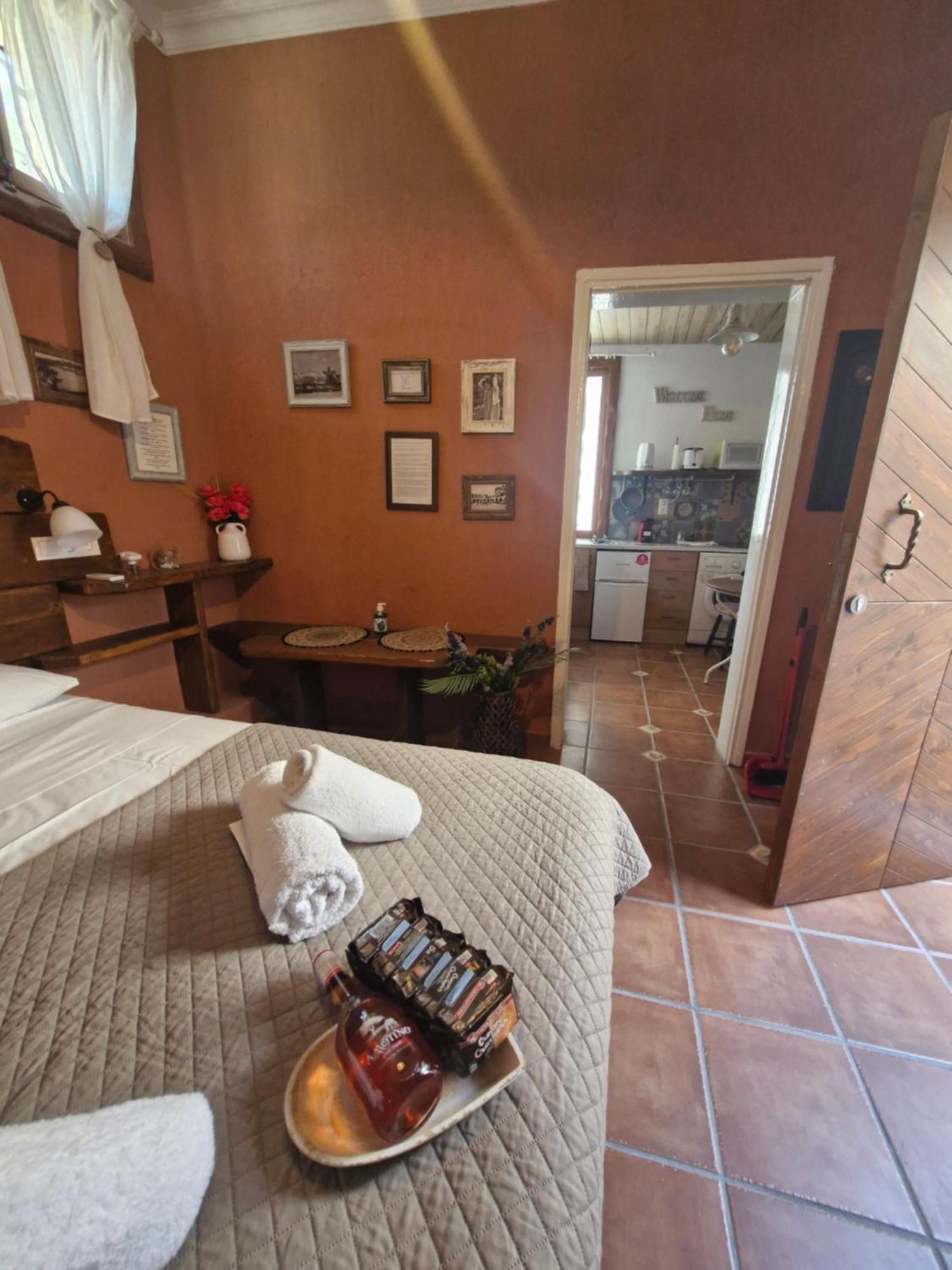 Tango Suites Rhodes City 外观 照片